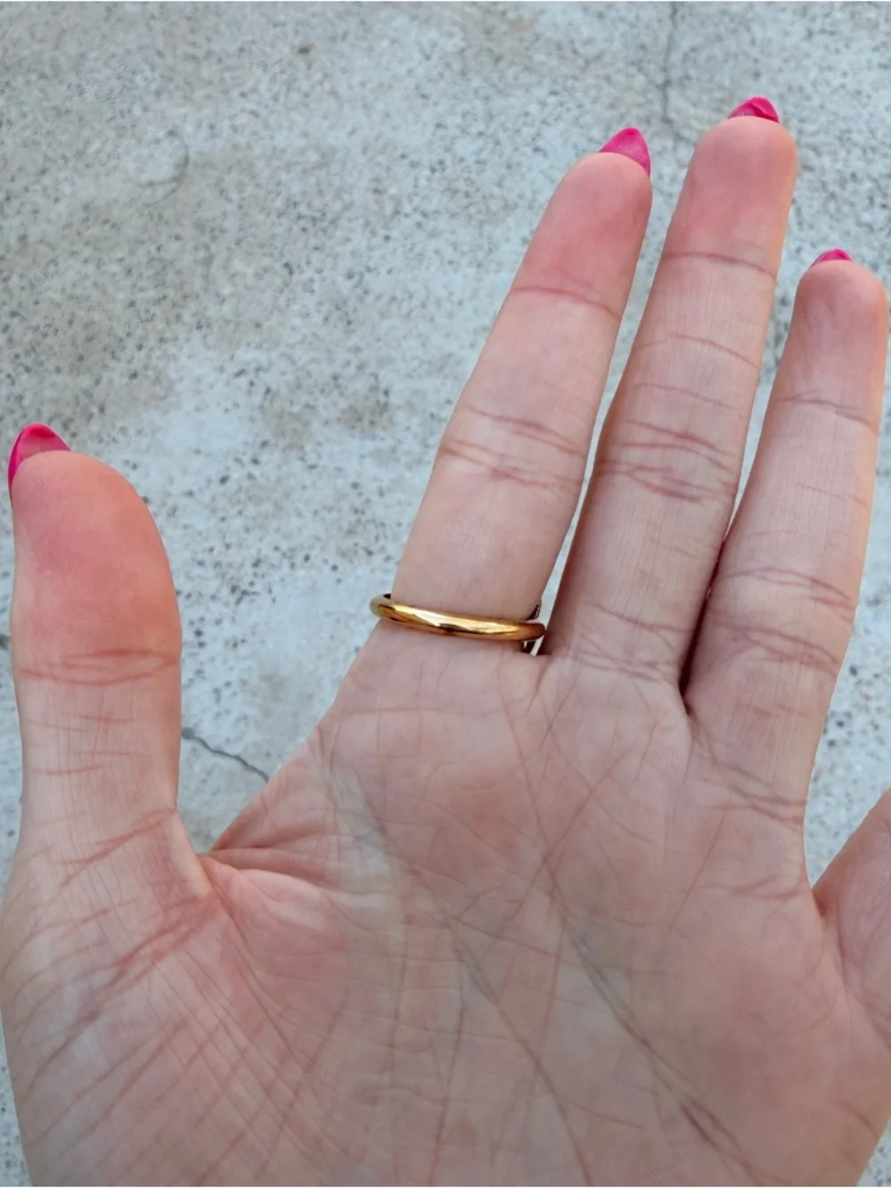 Vintage Avon Locket 1975 Ring